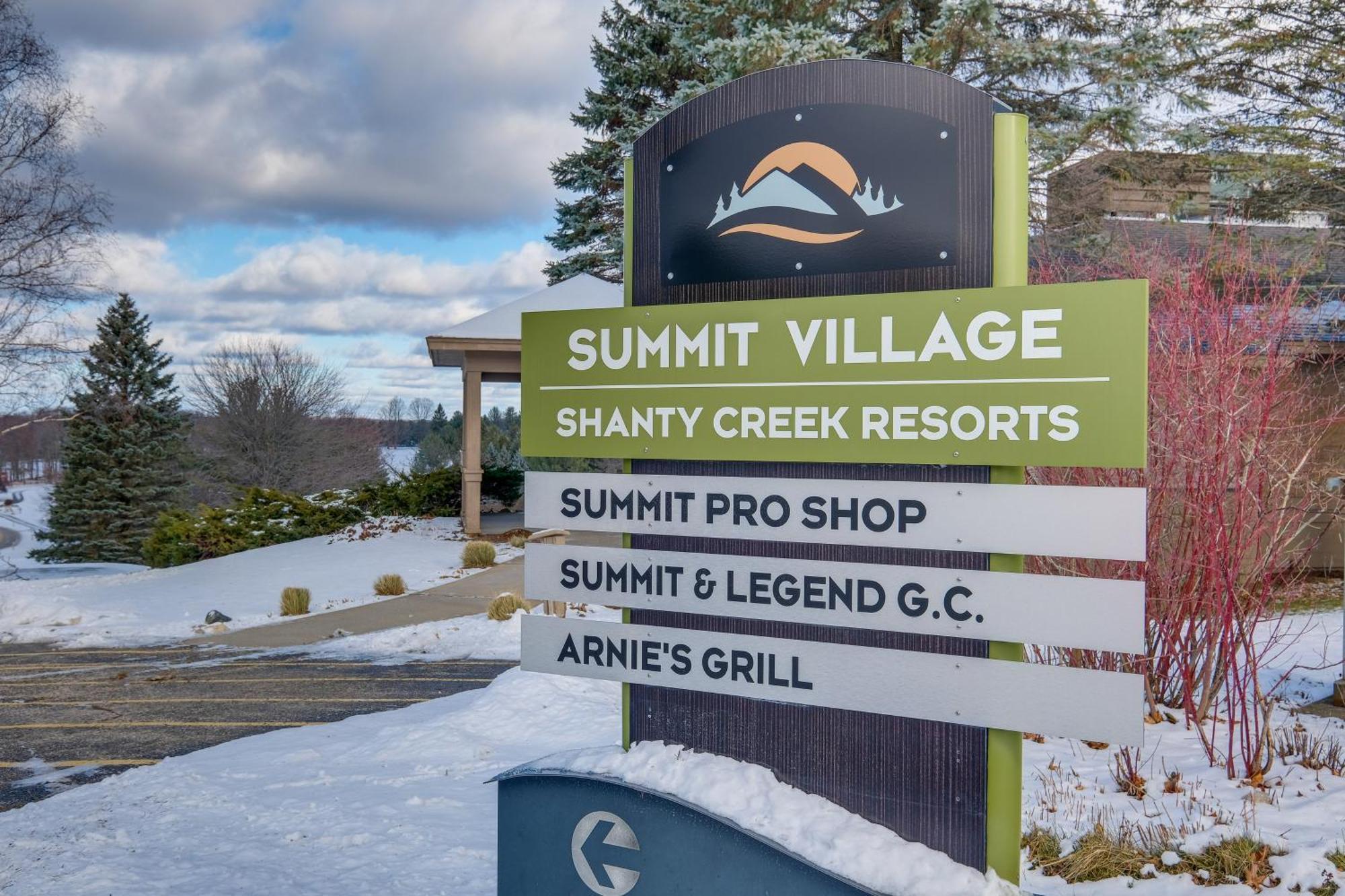 Bellaire Condo - Walk To Shanty Creek Resort! Bagian luar foto