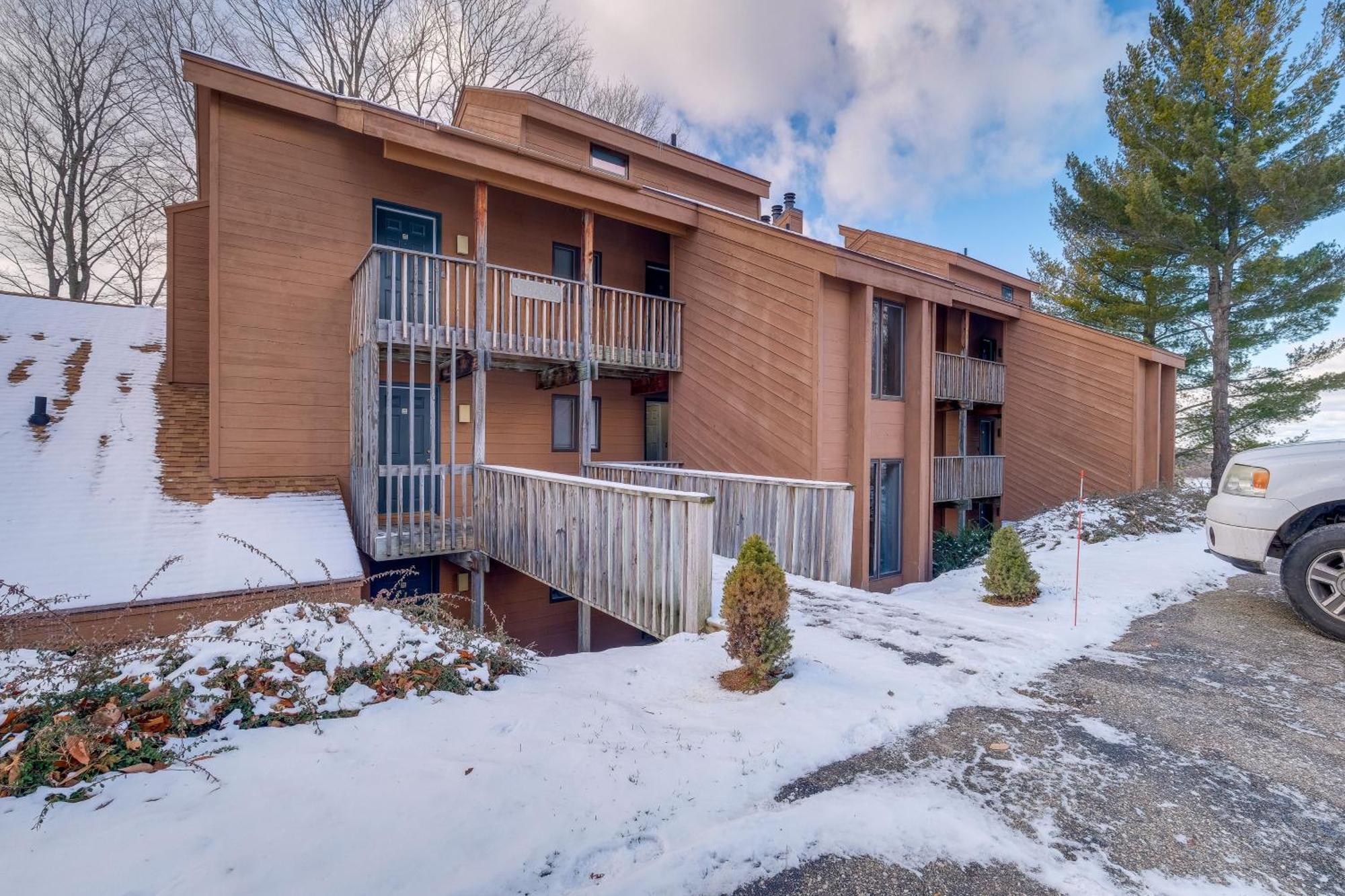 Bellaire Condo - Walk To Shanty Creek Resort! Bagian luar foto
